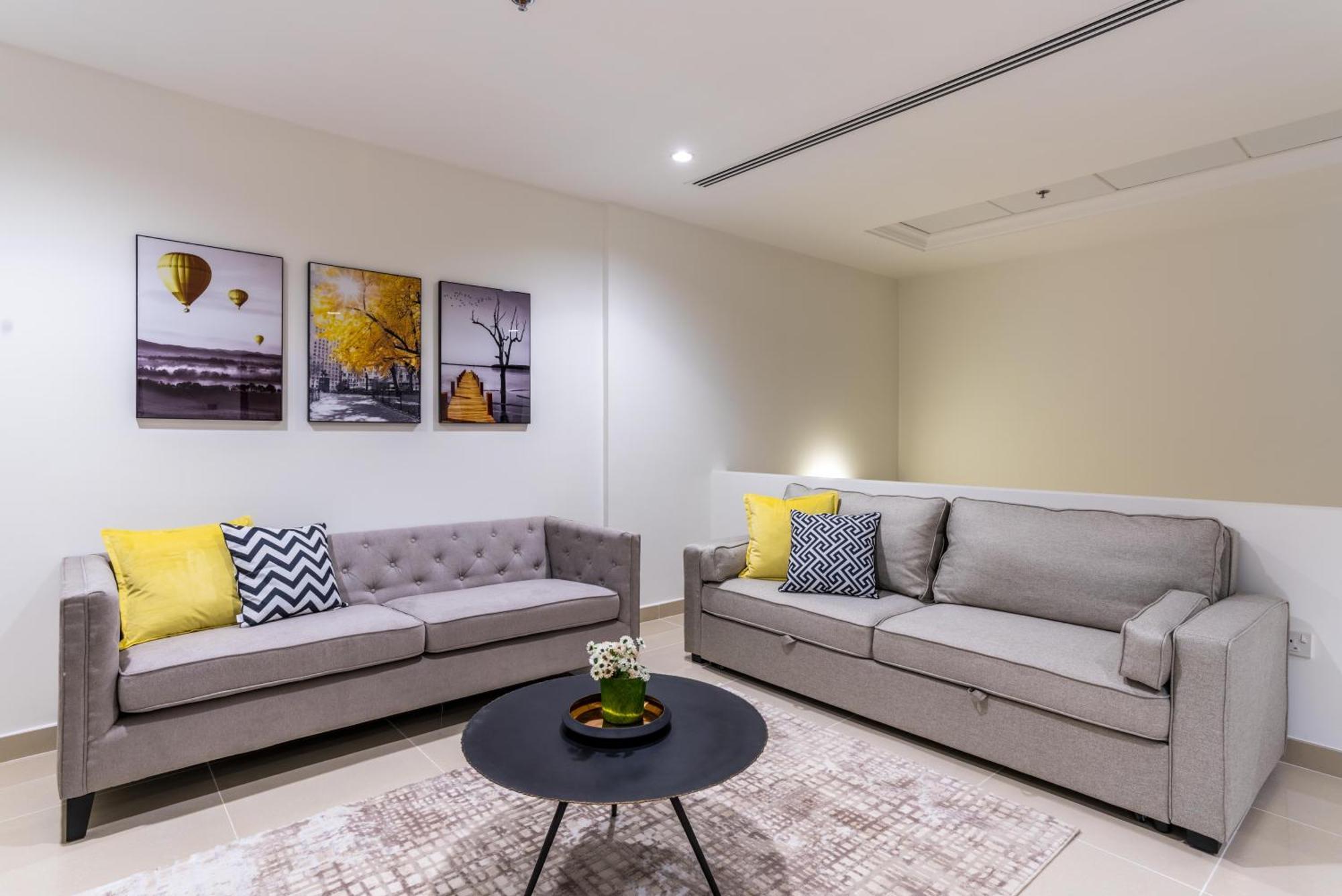 Simply Comfort In Sarai Palm Jumeirah Dubaj Kültér fotó